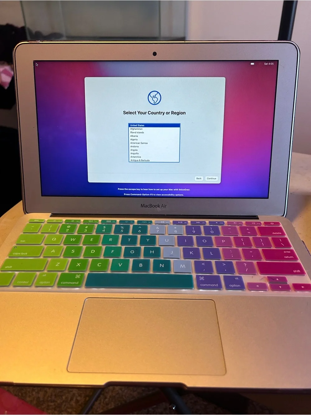Apple MacBook 2015 Laptop in Space Gray - Sleek Portable Performance